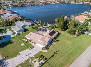 4919 Skyline Blvd, Cape Coral, FL 33914