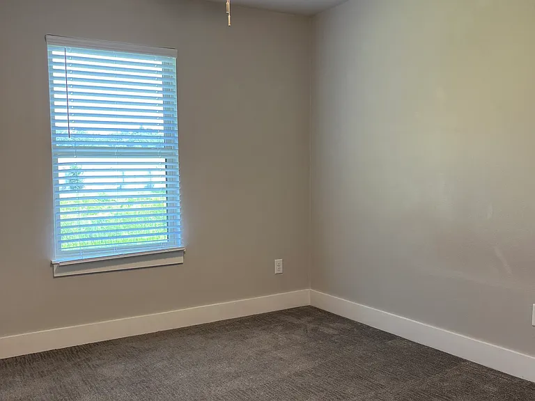 Bedroom 2/3