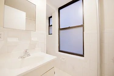 Rented by Nolita Group