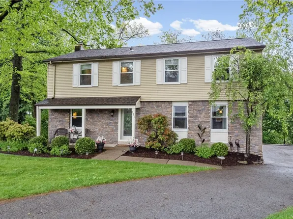 111 William Penn Cir, Sewickley, PA 15143