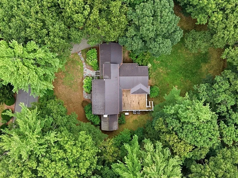 56 Arrowhead Rd — Photo 36
