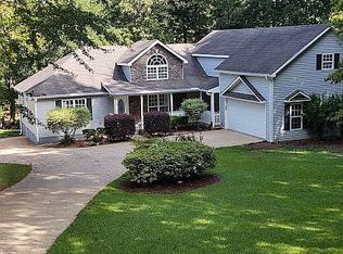 208 Old Pond Rd, Lagrange, GA 30241