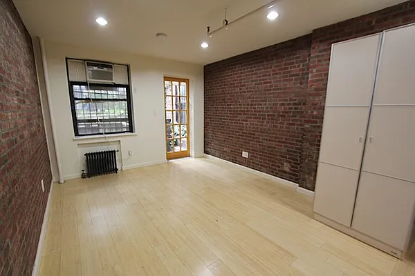 Rented by Natural Habitat Realty | media 3