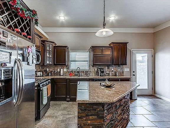 5th image of 14368 Valley Light Ct