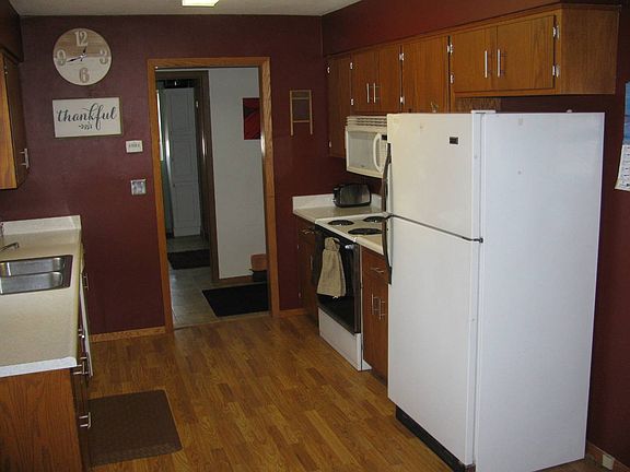 5th image of 913 S. 3rd Ave