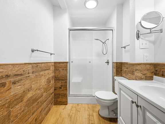 5th image of 6019 Rancho Mission Rd Unit 204