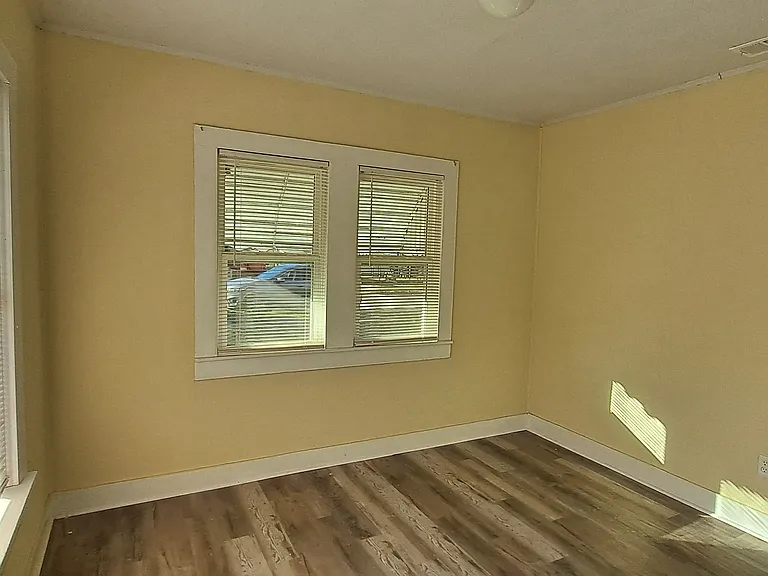 2203 Broad St — Photo 5