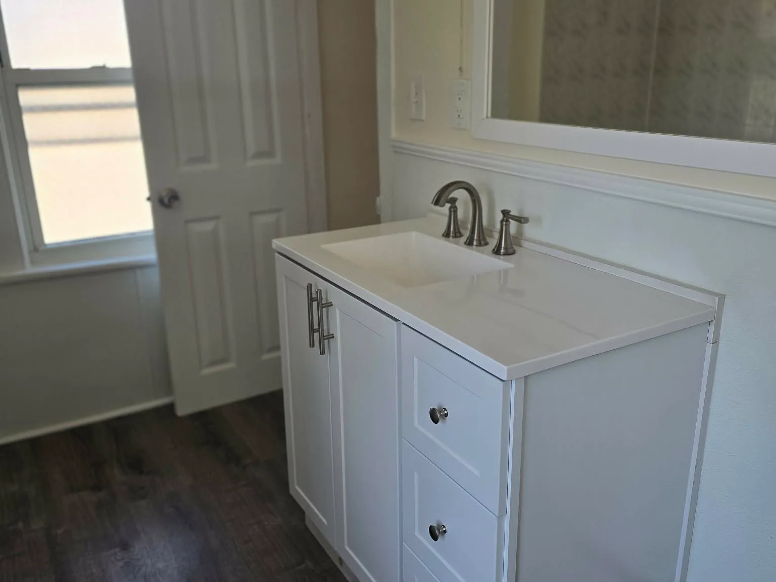 4 bed, 1860 sqft, $2,100 — Photo 4