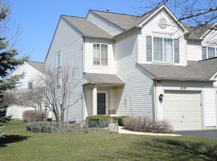 2557 Carrolwood Rd, Naperville, IL 60540