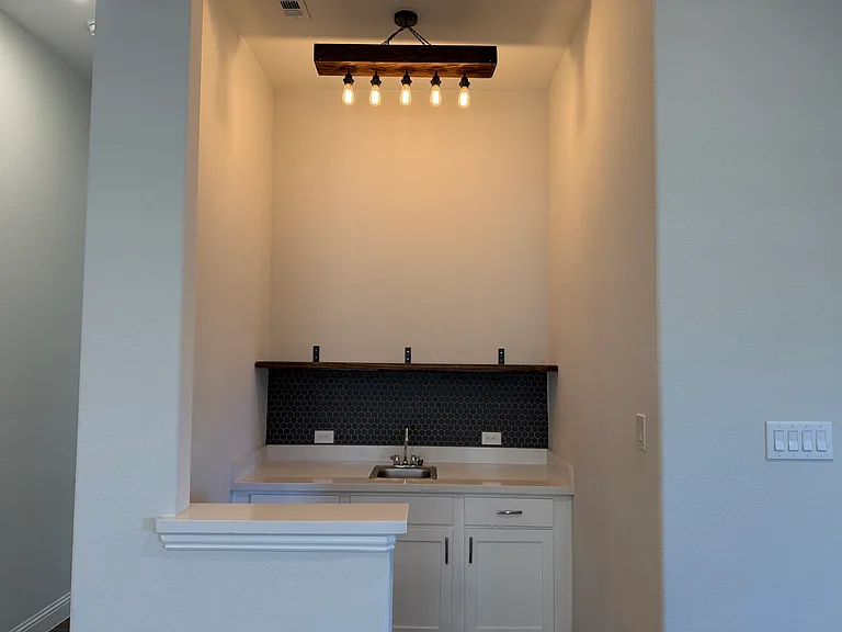 482 Prairie View Dr — Photo 20