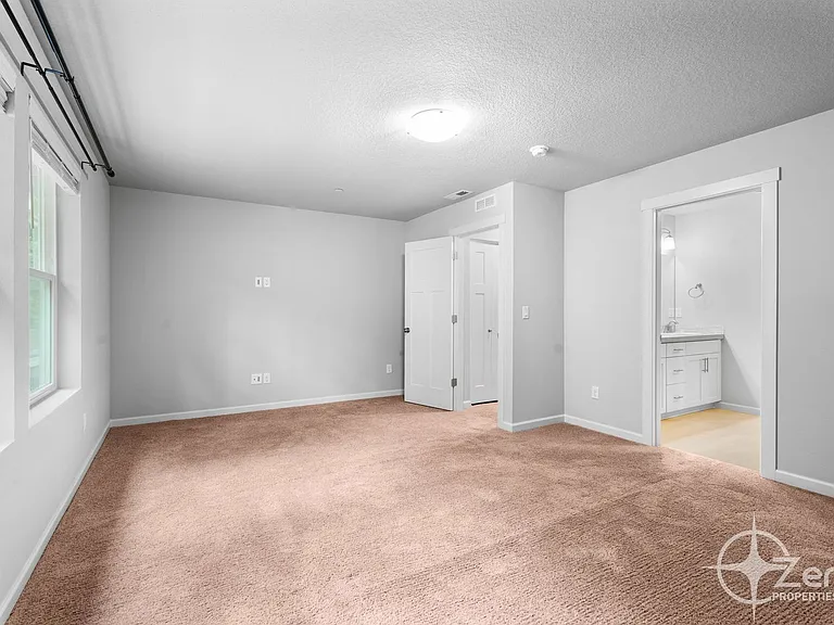 4129 N Canyon Cir — Photo 8