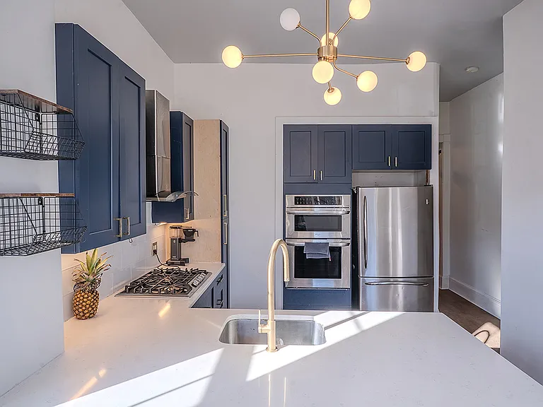 2222 Linden Ave — Photo 18