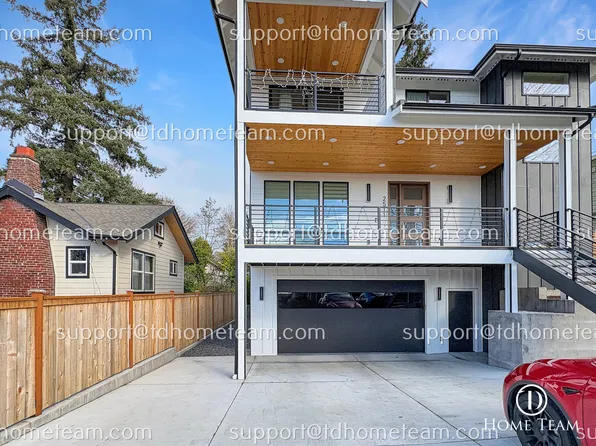 2511 Locust Ave W, University Place, WA 98466