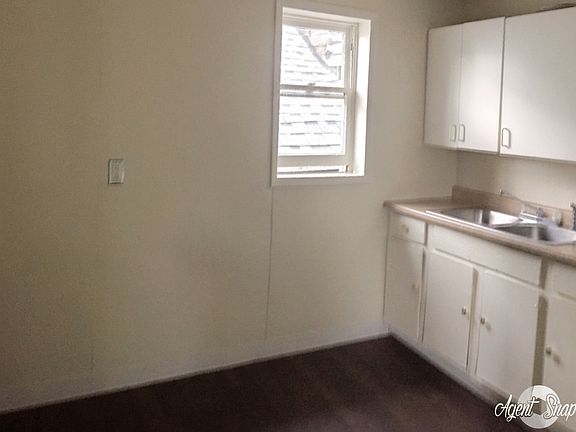 5th image of 48 Elmwood Ave #2