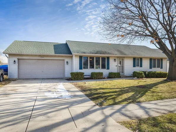 2210 N Wright Road, Janesville, WI 53546