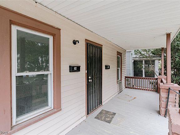 3rd image of 379 E 162nd St