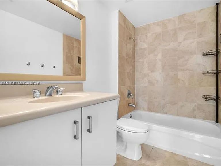 7900 Harbor Island Dr #1101 — Photo 15