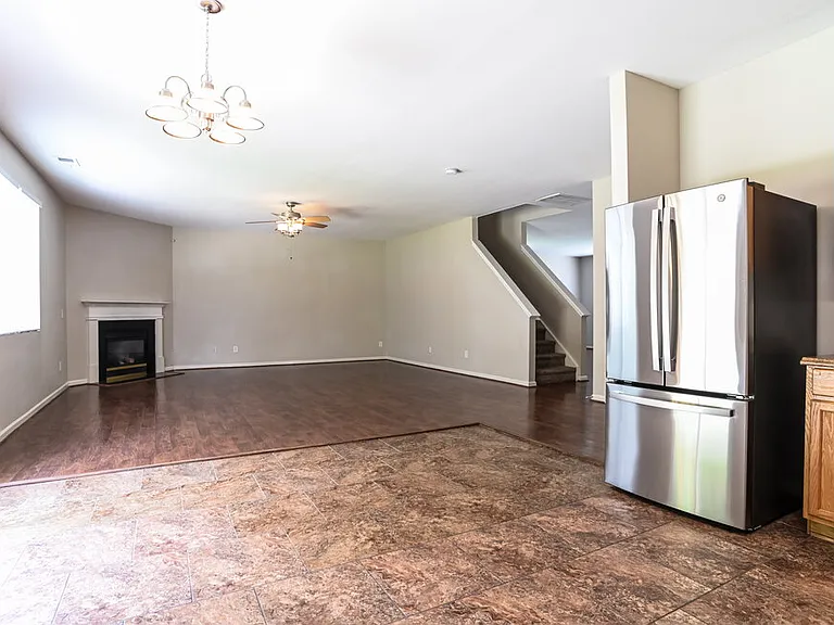 6510 Blackwood Ln — Photo 7