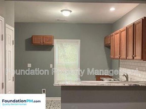 4th image of 2001 Waverly Ave