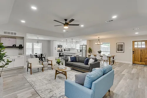 3921 Amy Ave Photo 1