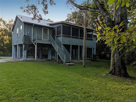 2nd image of 2764 N Regatta Pt