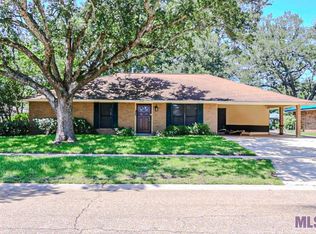 10465 Bronzebush Ave, Baton Rouge, LA 70816