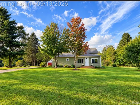 10173 E Mount Morris Rd, Davison, MI 48423