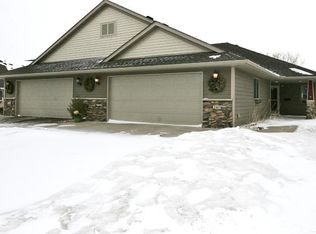 240 Ottawa Ave SE, Hutchinson, MN 55350