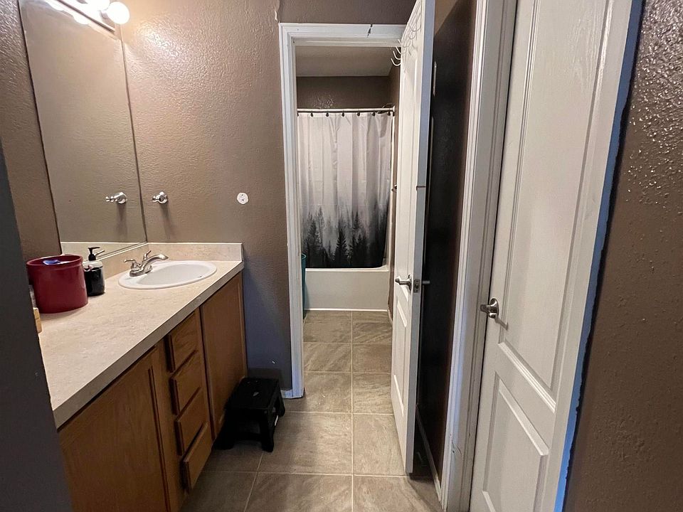 545 Tierney St, Wamsutter, WY 82336 MLS 20234727 Zillow