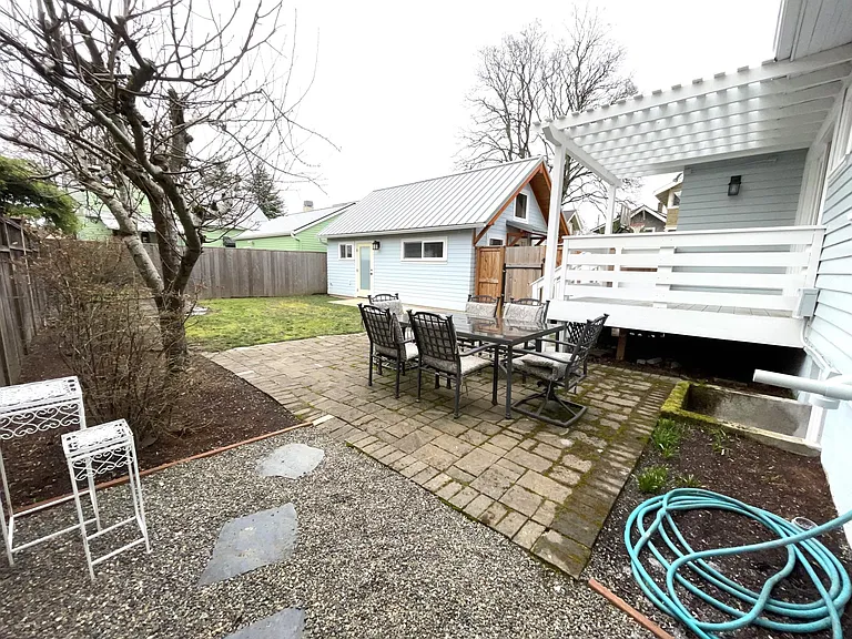 2734 NE 36th Ave #A — Photo 28