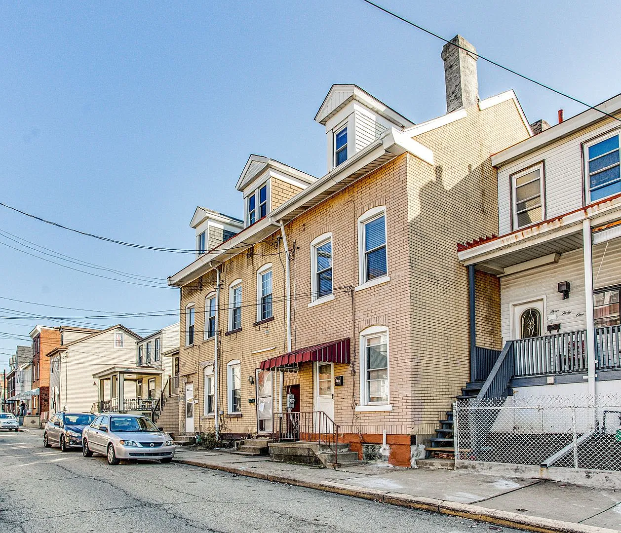 2 bedroom townhome in Bloomfield! — Photo 2