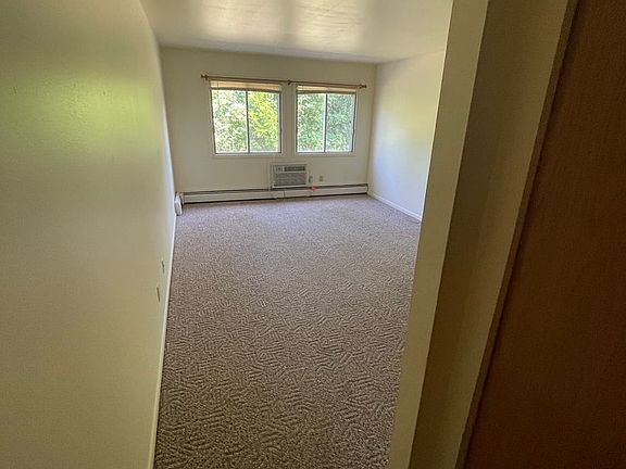 2nd image of 1156 W Carriage Dr #4