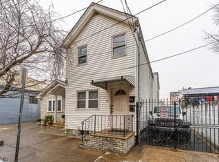 58 Van Buren St, Newark City, NJ 07105