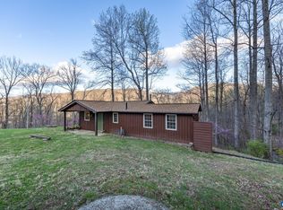407 Windy Knoll Ln, Stanardsville, VA 22973