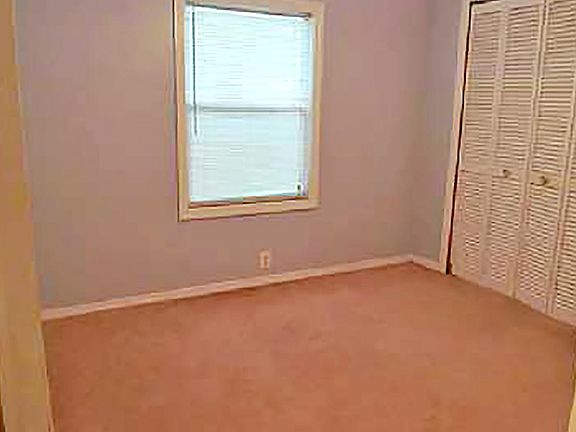 5th image of 1616 Pennsylvania Ave Unit 49