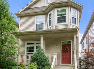 3635 N Hamlin Ave, Chicago, IL 60618