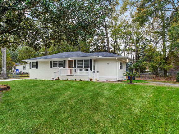 2nd image of 4201 Flynn Dr