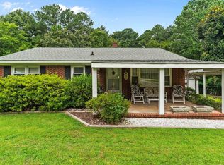 1209 Horseshoe Rd, Durham, NC 27703