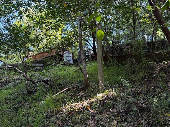4th image of 149 Resaca Avenue