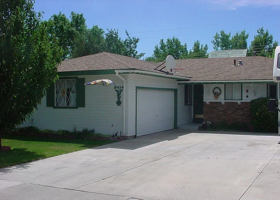 3414 Rauscher Dr photo 1