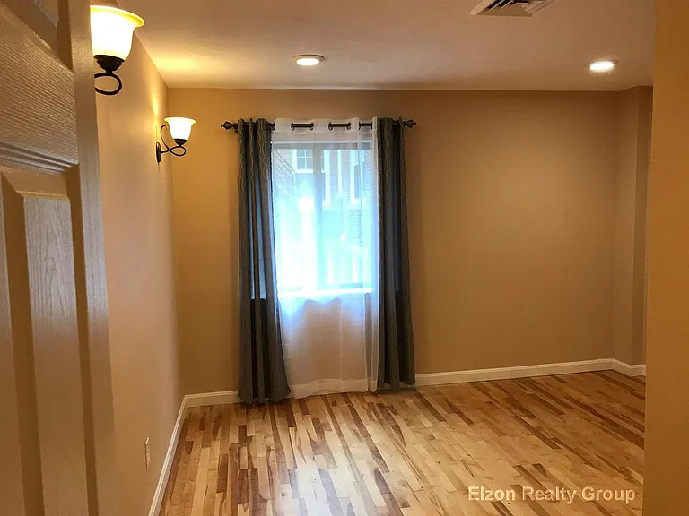 268 Chestnut Hill Ave #9I — Photo 4
