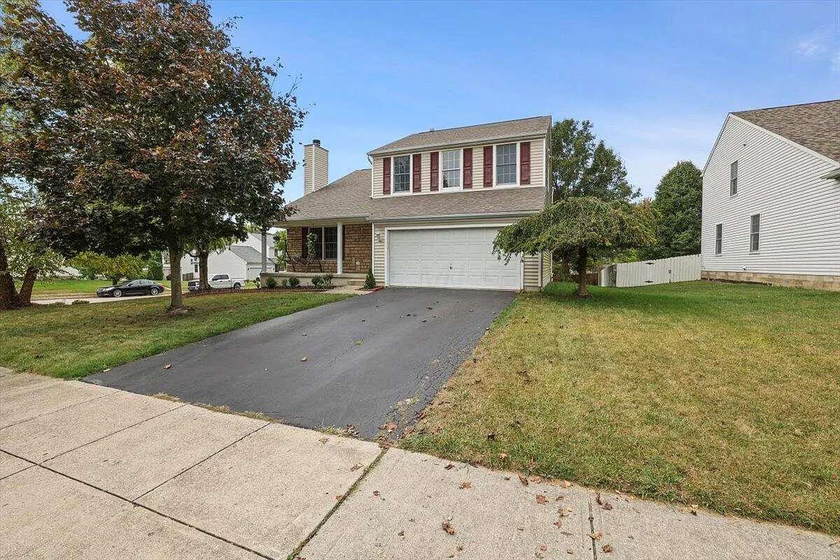 1239 Reserve Dr photo 1