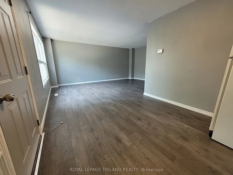 585 Gainsborough Rd #66 — Photo 11