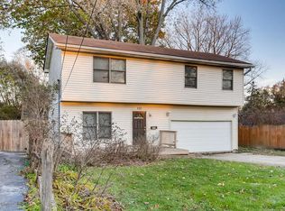 111 S Commonwealth Ave, Elgin, IL 60123