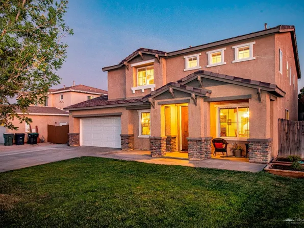 3158 Summer Breeze Ave, Rosamond, CA 93560