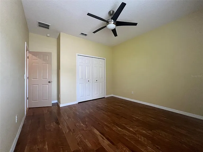 9855 Secret Cove Ln — Photo 11