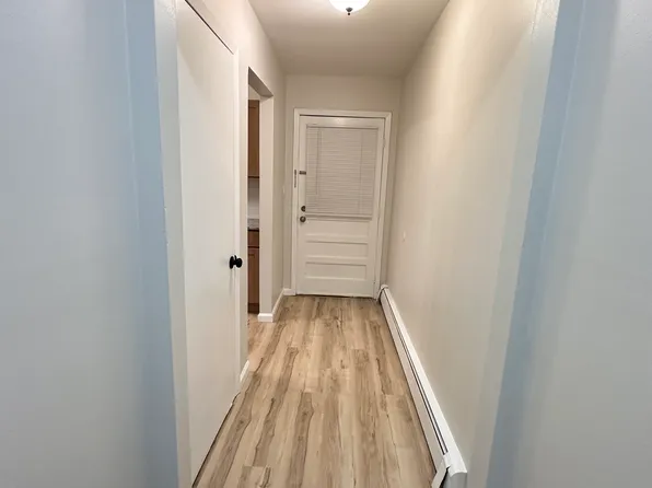 4 Colletti Ter, Monroe Township, NJ 08831