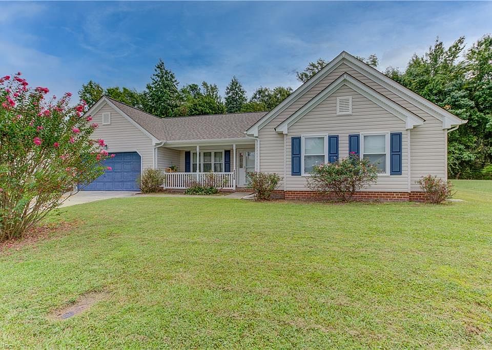 1st image of 2416 Cherry Blossom Dr