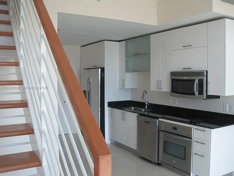 60 SW 13th St #4610 — Photo 3