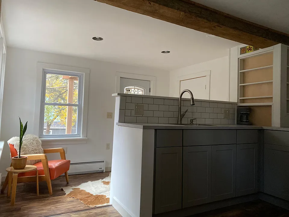 Kitchen/living space